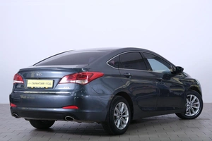 Седан Hyundai i40 2015 года, 1589000 рублей, Омск