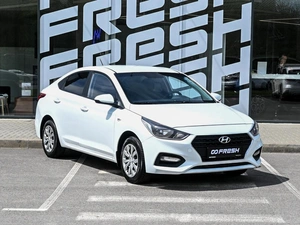 Седан Hyundai Solaris 2019 года, 919000 рублей, Волгоград