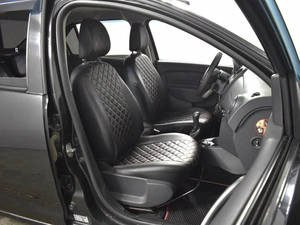 Седан Renault Logan 2016 года, 869900 рублей, Казань