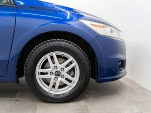 Минивэн Honda Stream 2009 года, 1050000 рублей, Красноярск