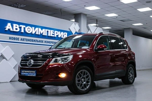 Внедорожник Volkswagen Tiguan 2010 года, 1248000 рублей, Солонцы