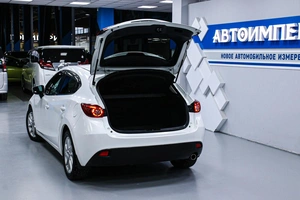 Хетчбэк Mazda Axela 2015 года, 1188000 рублей, Солонцы