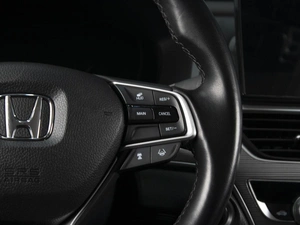 Седан Honda Accord 2021 года, 3160000 рублей, Омск