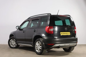 Внедорожник Skoda Yeti 2012 года, 999000 рублей, Новосибирск