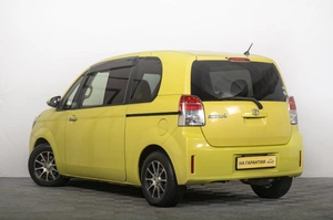 Минивэн Toyota Spade 2014 года, 1479000 рублей, Томск