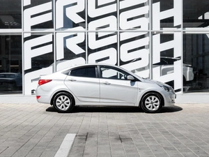 Седан Hyundai Solaris 2016 года, 1050000 рублей, Ставрополь