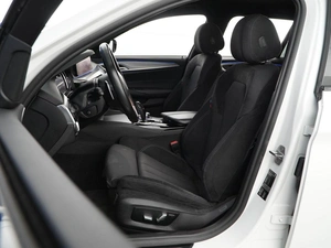 Универсал BMW 5 серия 2018 года, 3298444 рублей, Москва