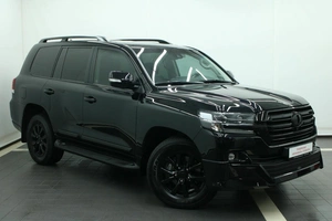 Внедорожник Toyota Land Cruiser 2021 года, 9360000 рублей, Красноярск