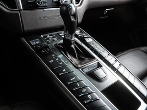 Внедорожник Porsche Macan S 2014 года, 3465000 рублей, Волгоград