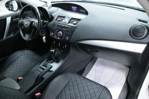 Хетчбэк Mazda 3 2012 года, 958000 рублей, Солонцы