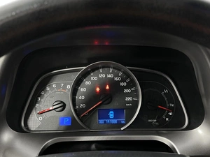 Внедорожник Toyota RAV4 2014 года, 1784900 рублей, Казань