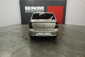 Седан Renault Logan 2011 года, 780000 рублей, Курск