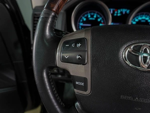 Внедорожник Toyota Land Cruiser 2011 года, 3499000 рублей, Воронеж