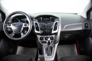 Седан Ford Focus 2012 года, 649000 рублей, Пермь