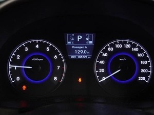 Седан Hyundai Solaris 2014 года, 1029000 рублей, Воронеж