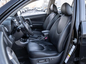 Внедорожник Toyota RAV4 2006 года, 1379000 рублей, Волгоград