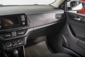 Лифтбек Volkswagen Polo 2022 года, 1229000 рублей, Томск