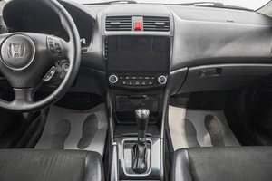 Седан Honda Accord 2007 года, 1029000 рублей, Барнаул