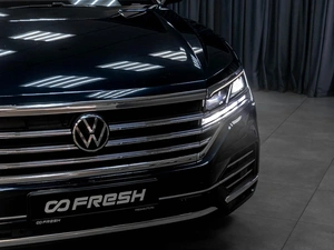 Внедорожник Volkswagen Touareg 2021 года, 5999000 рублей, Тюмень