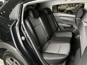 Хетчбэк Kia Rio X-Line 2019 года, 1620000 рублей, Нижневартовск