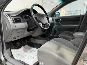Седан Daewoo Gentra 2013 года, 419000 рублей, Красноярск
