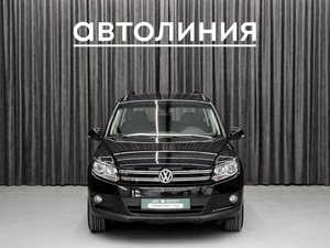 Внедорожник Volkswagen Tiguan 2012 года, 1199000 рублей, Красноярск