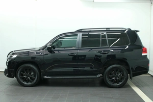Внедорожник Toyota Land Cruiser 2021 года, 9360000 рублей, Красноярск