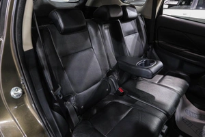 Внедорожник Mitsubishi Outlander 2015 года, 2049000 рублей, Новокузнецк