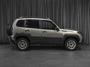 Внедорожник ВАЗ (LADA) Niva Travel 2021 года, 969000 рублей, Тюмень