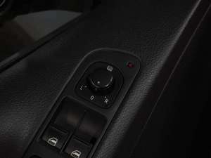 Внедорожник Volkswagen Tiguan 2008 года, 799000 рублей, Воронеж