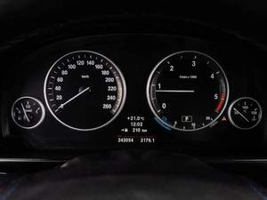 Седан BMW 5 серия 2011 года, 1659000 рублей, Тюмень