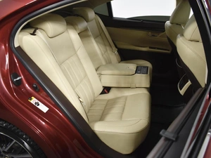 Седан Lexus ES 2016 года, 2198100 рублей, Казань