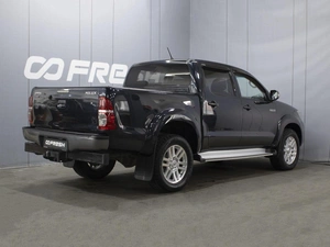 Пикап Toyota Hilux 2013 года, 2150000 рублей, Омск