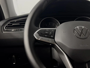 Внедорожник Volkswagen Tiguan 2021 года, 2285500 рублей, Казань