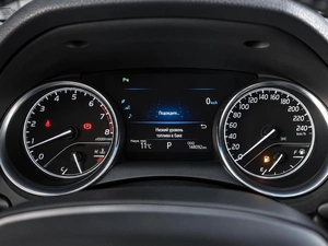 Седан Toyota Camry 2018 года, 2839000 рублей, Тюмень