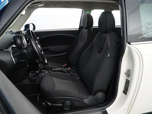 Хетчбэк MINI Cooper Clubman 2011 года, 1099046 рублей, Москва