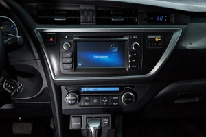 Универсал Toyota Auris 2014 года, 987000 рублей, Красноярск