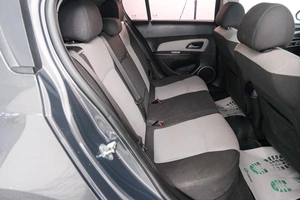 Хетчбэк Chevrolet Cruze 2013 года, 829000 рублей, Красноярск