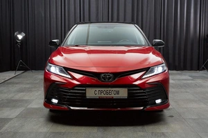 Седан Toyota Camry 2021 года, 2699000 рублей, Красноярск