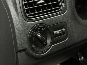 Седан Volkswagen Polo 2019 года, 967000 рублей, Красноярск