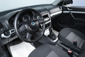 Лифтбек Skoda Octavia 2010 года, 759000 рублей, Челябинск