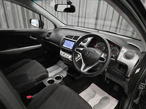 Минивэн Honda Stream 2010 года, 955000 рублей, Красноярск