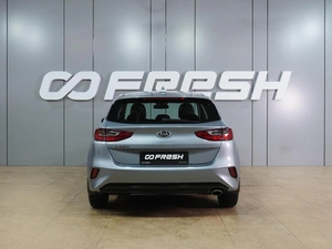 Хетчбэк Kia Ceed 2020 года, 1899000 рублей, Воронеж