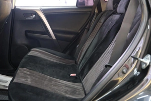 Внедорожник Toyota RAV4 2016 года, 2599000 рублей, Омск