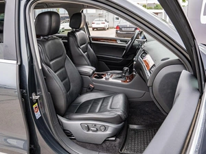 Внедорожник Volkswagen Touareg 2012 года, 1970000 рублей, Краснодар