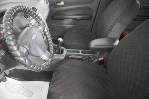 Седан Ford Focus 2007 года, 529000 рублей, Кемерово