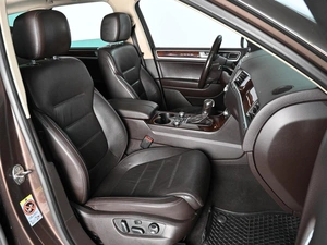 Внедорожник Volkswagen Touareg 2014 года, 2559000 рублей, Ростов-на-Дону
