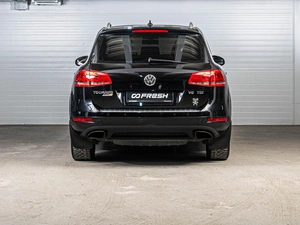 Внедорожник Volkswagen Touareg 2011 года, 1855000 рублей, Ставрополь