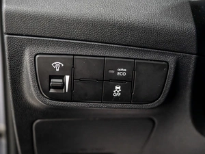 Хетчбэк Hyundai Veloster 2012 года, 999000 рублей, Красноярск