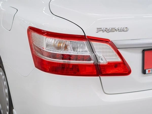 Седан Toyota Premio 2014 года, 1468000 рублей, Красноярск